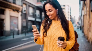 What Your Phone Grip Says About You: A Personality Quiz