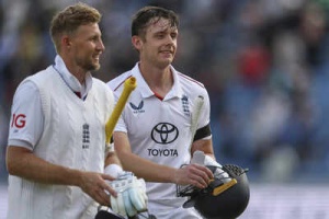 England's Calculated Strategy: Wicketkeeper Smith Reveals Key to Dominating India at Headingley Test