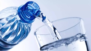 Control blood sugar naturally by drinking a glass of water before meals daily: Study