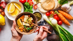 THIS popular diet, plus calorie control, can lower the risk of type 2 diabetes