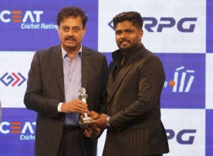 Sanju Samson Reflects on Decade-Long Wait, Credits Wife and Fans After Award Win: Reveals Favorite Batting Spot