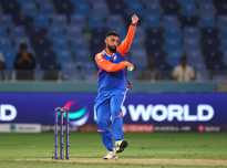 Chakaravarthy Reveals India's Calm Confidence in Asia Cup Final Win Over Pakistan