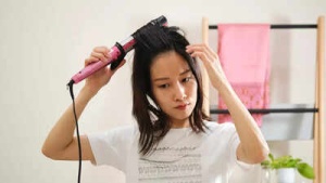 Daily hair straightener use could raise your uterine cancer risk
