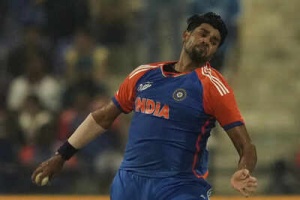 Aakash Chopra Defends Harshit Rana Amidst Selection Controversy: Cricket Pundit Urges Fans to Halt Online Abuse
Hoặc:

