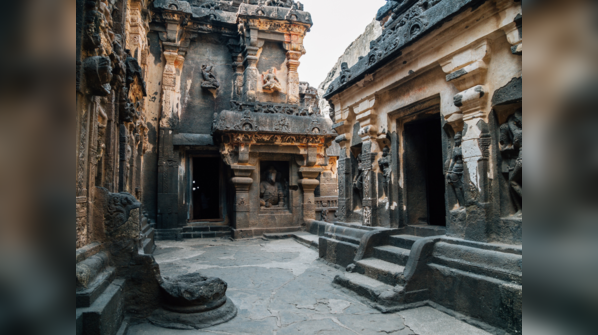 Ellora Caves, Maharashtra 